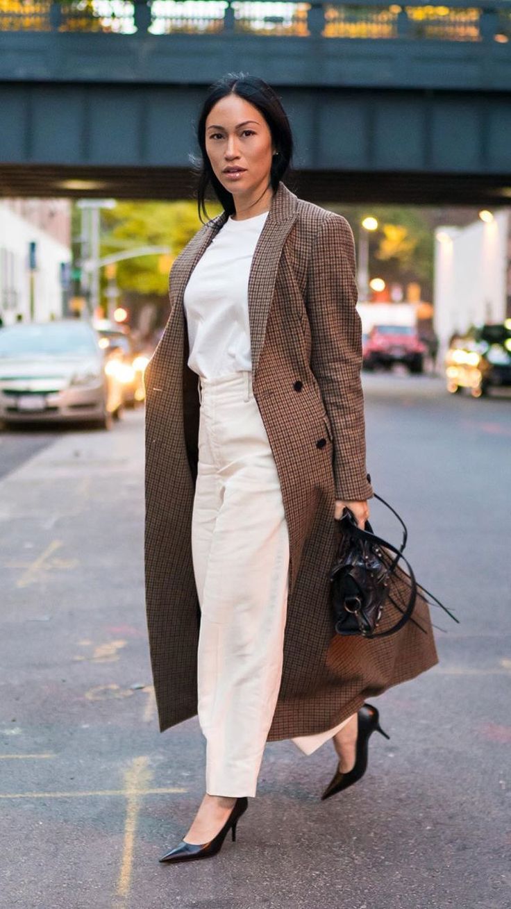 10 Fashion Choices That Might Be Aging Your Look – and How to Revamp Them!